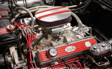 Unknown-Thunderbird-1960-Black-Red-30