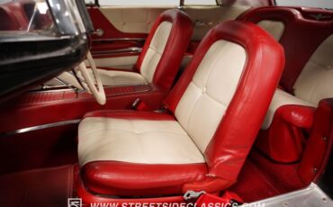 Unknown-Thunderbird-1960-Black-Red-39