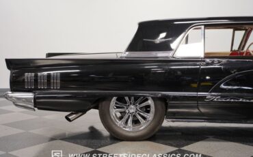 Unknown-Thunderbird-1960-Black-Red-4