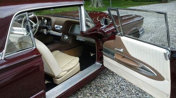 Unknown-Thunderbird-1960-Burgundy-White