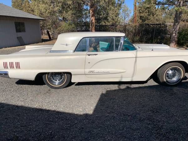 Unknown-Thunderbird-1960-Pearl-TurquoiseWhite-1
