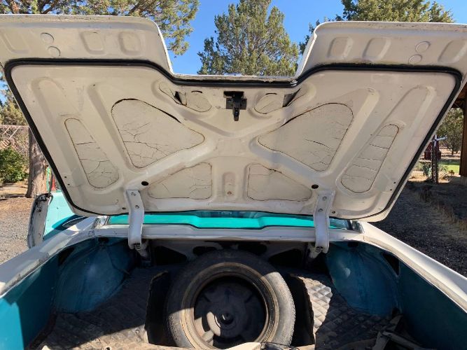 Unknown-Thunderbird-1960-Pearl-TurquoiseWhite-18