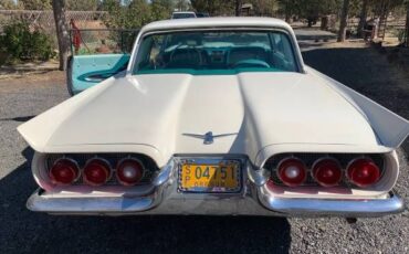 Unknown-Thunderbird-1960-Pearl-TurquoiseWhite