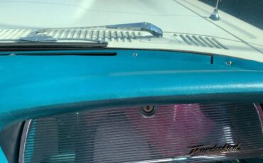 Unknown-Thunderbird-1960-Pearl-TurquoiseWhite-7