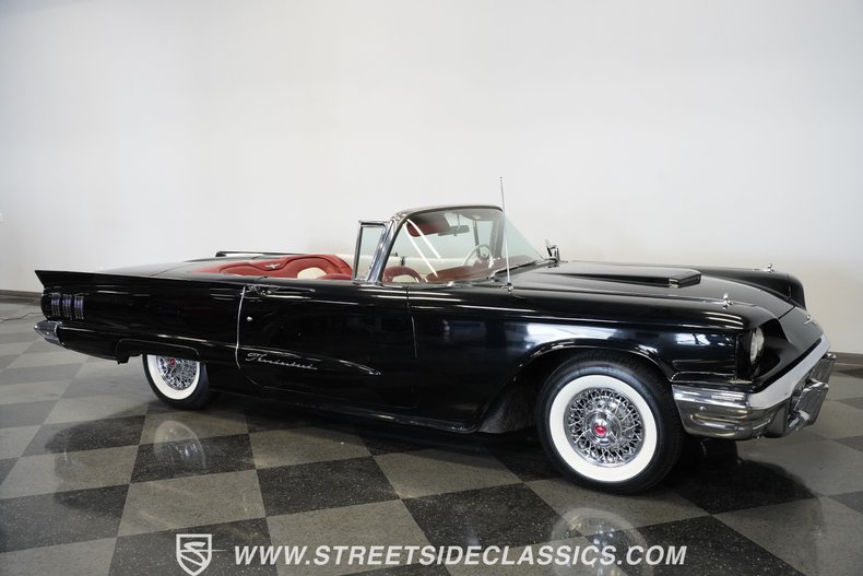 Unknown-Thunderbird-1960-Raven-Black-Red-37