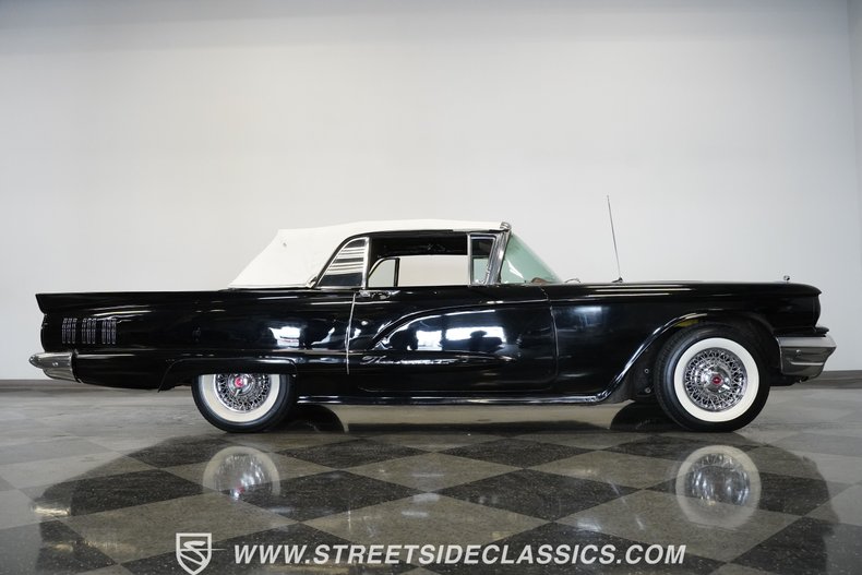 Unknown-Thunderbird-1960-Raven-Black-Red-46