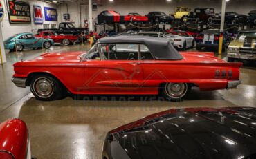 Unknown-Thunderbird-1960-Red-Black-17