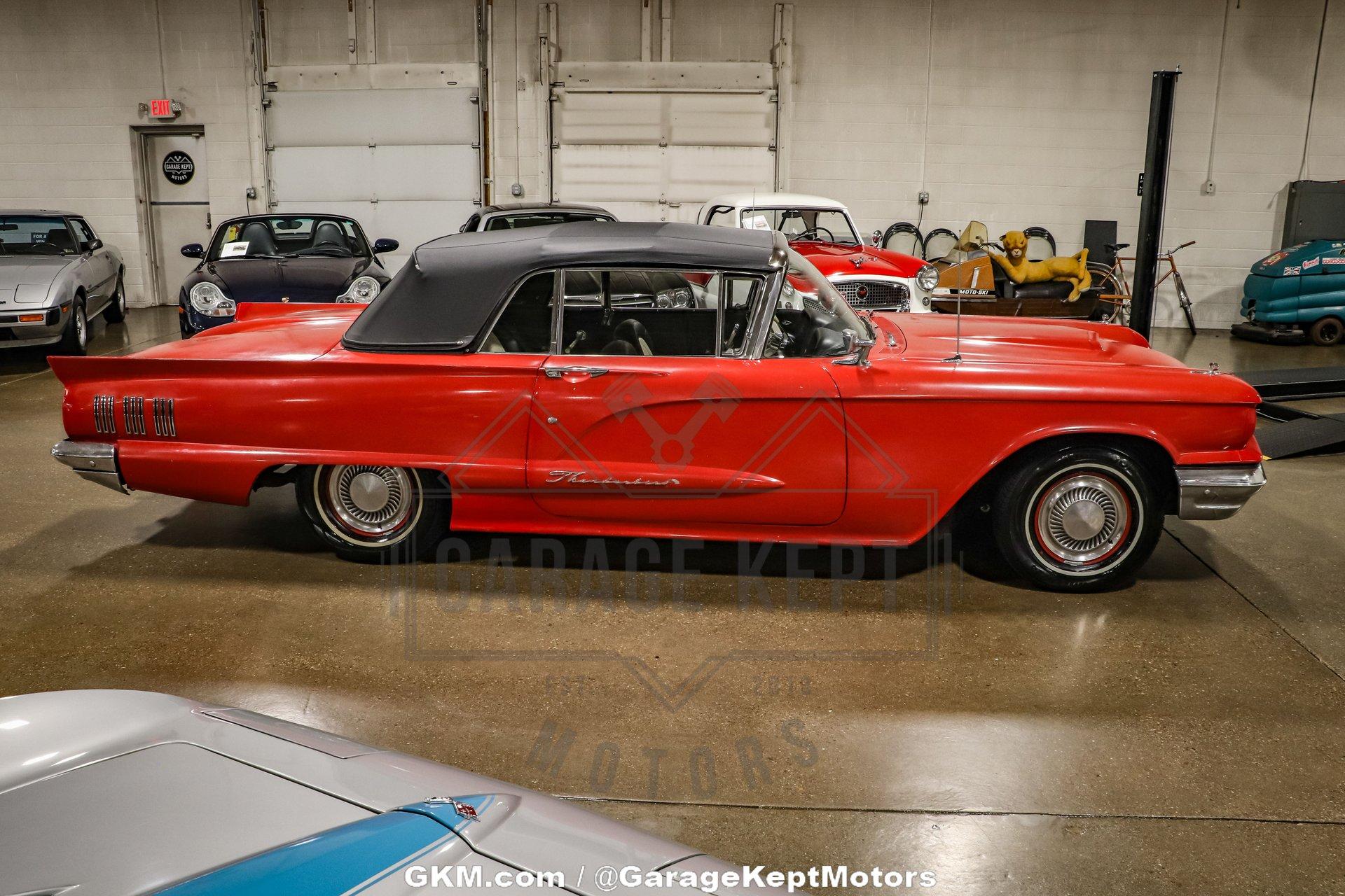 Unknown-Thunderbird-1960-Red-Black-20
