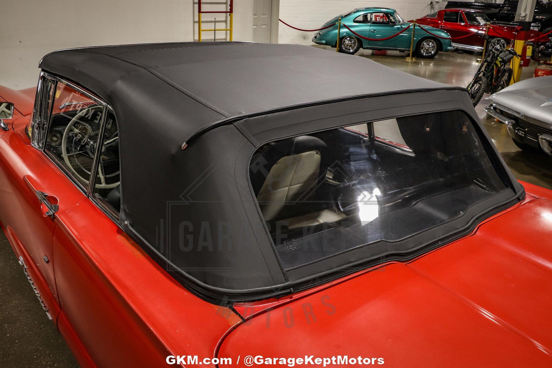 Unknown-Thunderbird-1960-Red-Black-24