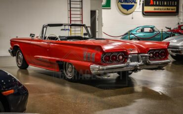 Unknown-Thunderbird-1960-Red-Black-3