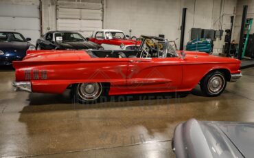 Unknown-Thunderbird-1960-Red-Black-32