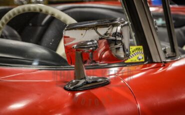 Unknown-Thunderbird-1960-Red-Black-44