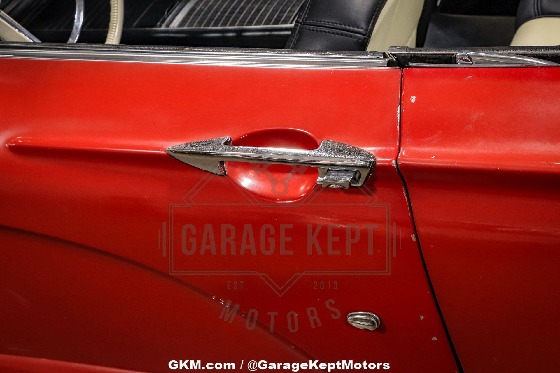 Unknown-Thunderbird-1960-Red-Black-45