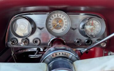 Unknown-Thunderbird-1960-White-Red-23