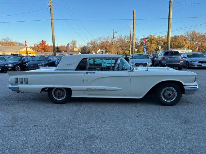 Unknown-Thunderbird-1960-White-Red-5