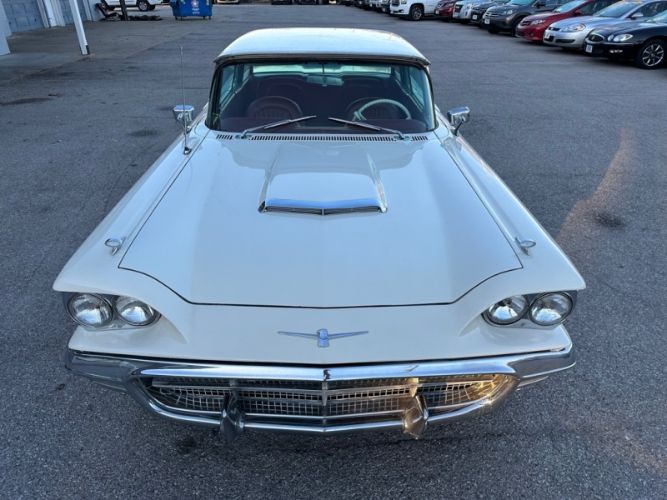 Unknown-Thunderbird-1960-White-Red-7