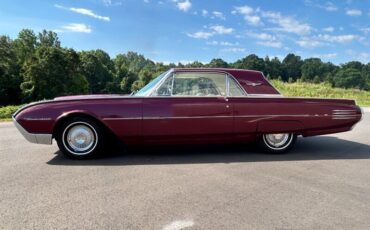 Unknown-Thunderbird-1961-Black-Black-23