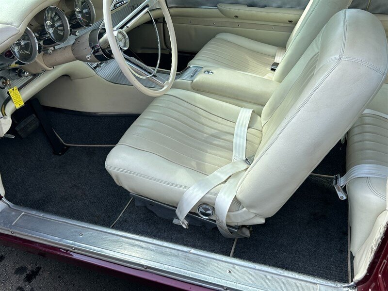Unknown-Thunderbird-1961-Black-Black-29