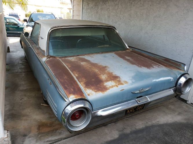 Unknown-Thunderbird-1961-Blue-Blue-3