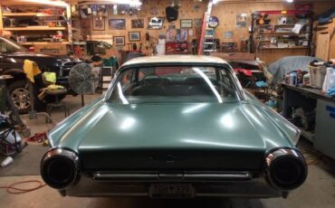 Unknown-Thunderbird-1961-Green-1