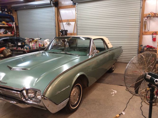 Unknown-Thunderbird-1961-Green-10