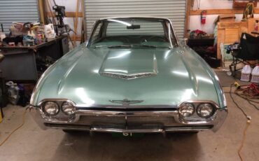Unknown-Thunderbird-1961-Green-4