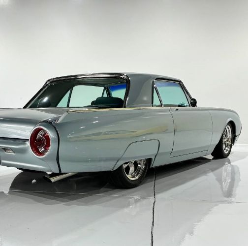 Unknown-Thunderbird-1962-2