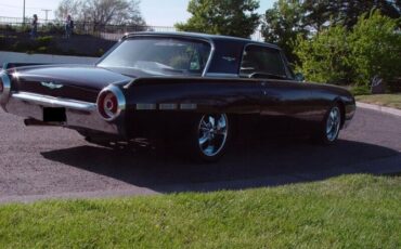 Unknown-Thunderbird-1962-Black-4