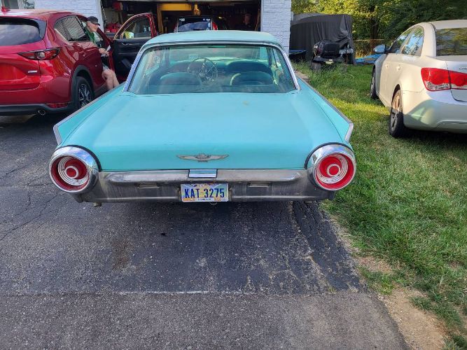 Unknown-Thunderbird-1962-Blue-11
