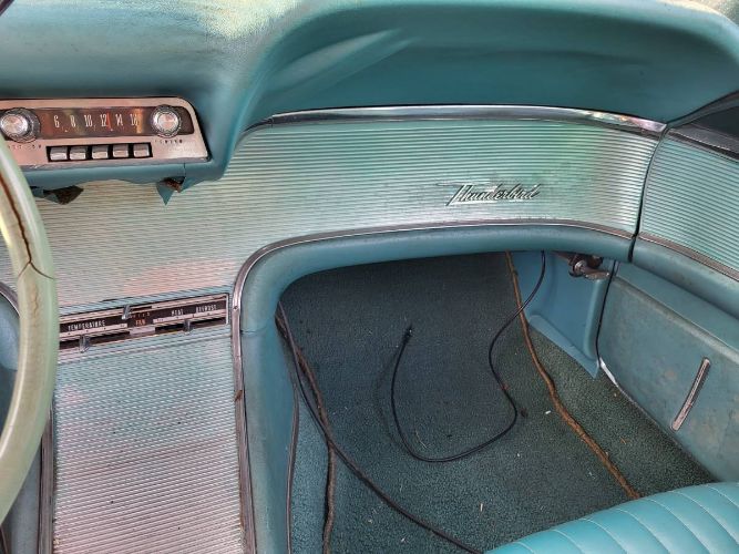 Unknown-Thunderbird-1962-Blue-5