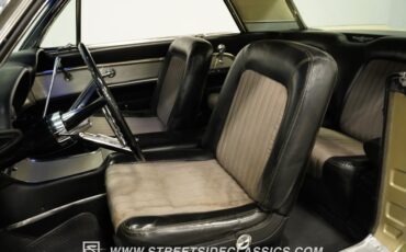 Unknown-Thunderbird-1962-Champagne-Beige-Black-2