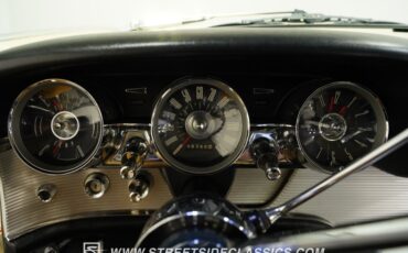 Unknown-Thunderbird-1962-Champagne-Beige-Black-36