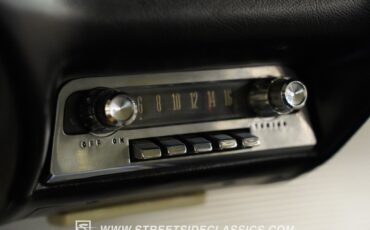 Unknown-Thunderbird-1962-Champagne-Beige-Black-38