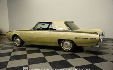 Unknown-Thunderbird-1962-Champagne-Beige-Black-49