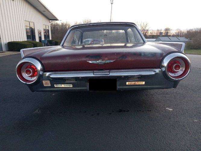 Unknown-Thunderbird-1962-Red-1