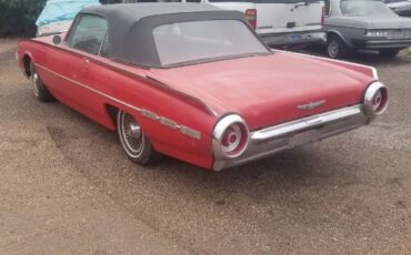 Unknown-Thunderbird-1962-Red-1