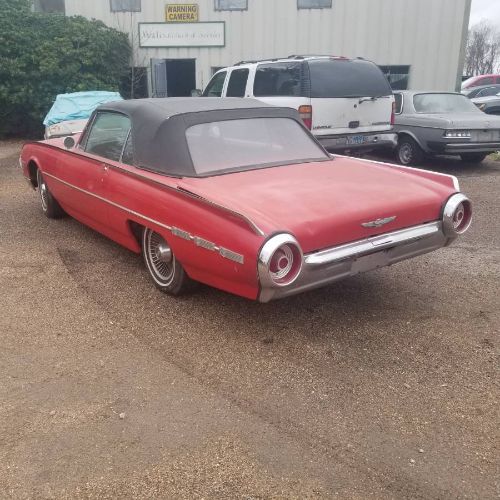 Unknown-Thunderbird-1962-Red-1