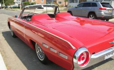 Unknown-Thunderbird-1962-Red-Black-1