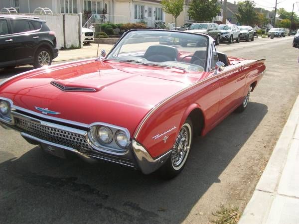 Unknown-Thunderbird-1962-Red-Black-3