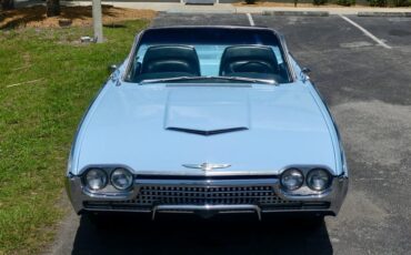 Unknown-Thunderbird-1962-Skyline-Blue-Black-30