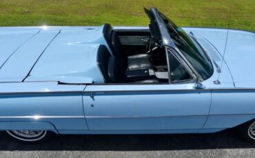 Unknown-Thunderbird-1962-Skyline-Blue-Black-37