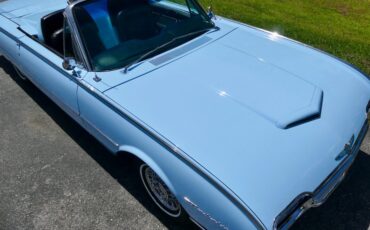 Unknown-Thunderbird-1962-Skyline-Blue-Black-38