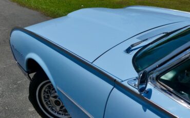 Unknown-Thunderbird-1962-Skyline-Blue-Black-42