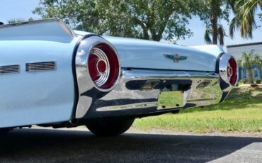 Unknown-Thunderbird-1962-Skyline-Blue-Black-48