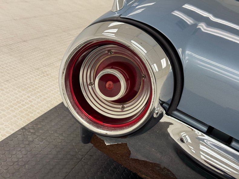 Unknown-Thunderbird-1962-Viking-Blue-Blue-37