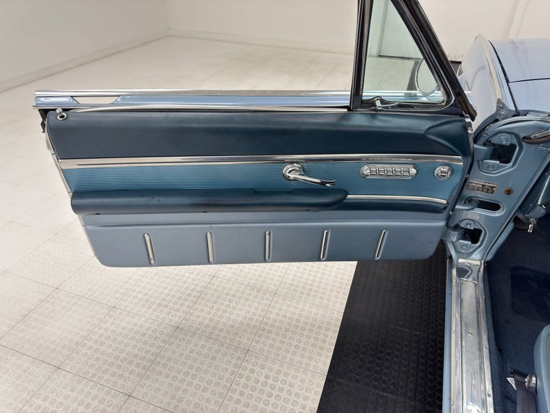 Unknown-Thunderbird-1962-Viking-Blue-Blue-47