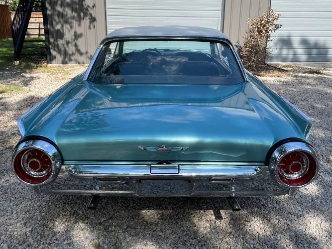 Unknown-Thunderbird-1963-Green-13