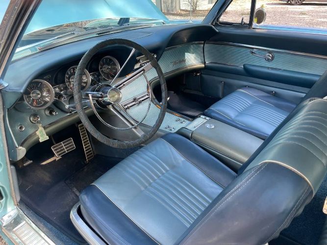 Unknown-Thunderbird-1963-Green-2