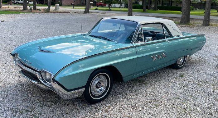 Unknown-Thunderbird-1963-Green-3