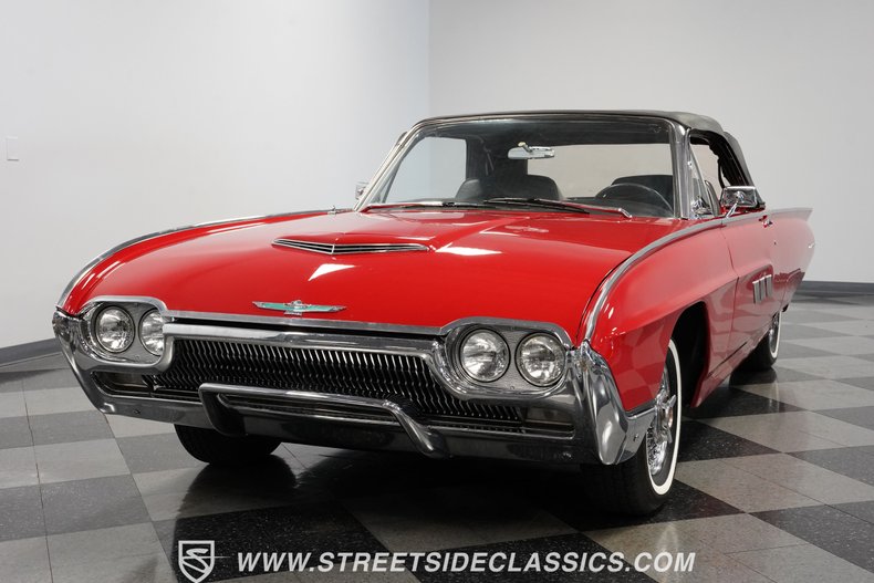 Unknown-Thunderbird-1963-Rangoon-Red-Black-22